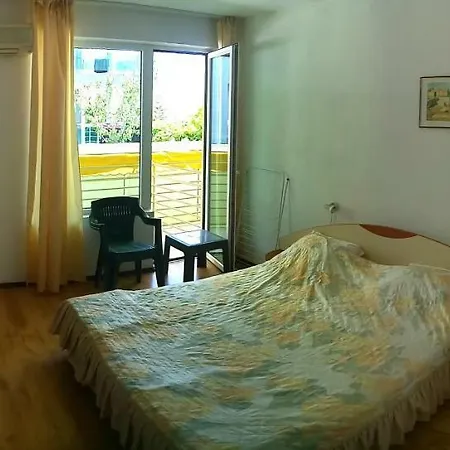 Ξενοδοχείο Harmony Family Νεσέμπαρ