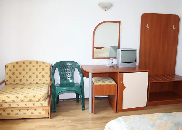 Harmony Family ホテル 2*